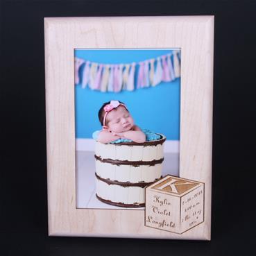 Personalized
Baby Block
Picture Frame